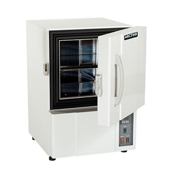 Congelador vertical -80 C mini MUF 40, ultracongelador para sobremesa / bajo-encimera, ARCTIKO®