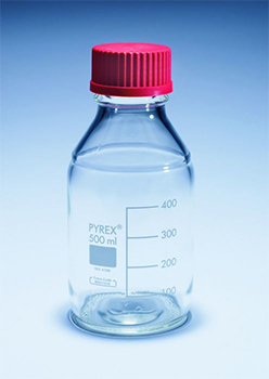 Frasco cilndrico, rosca ISO, vidrio borosilicato PYREX®, c/ tapn DIN GL32 PET y junta PTFE boca estrecha y anillo de vertido color rojo, cuello estrecho
